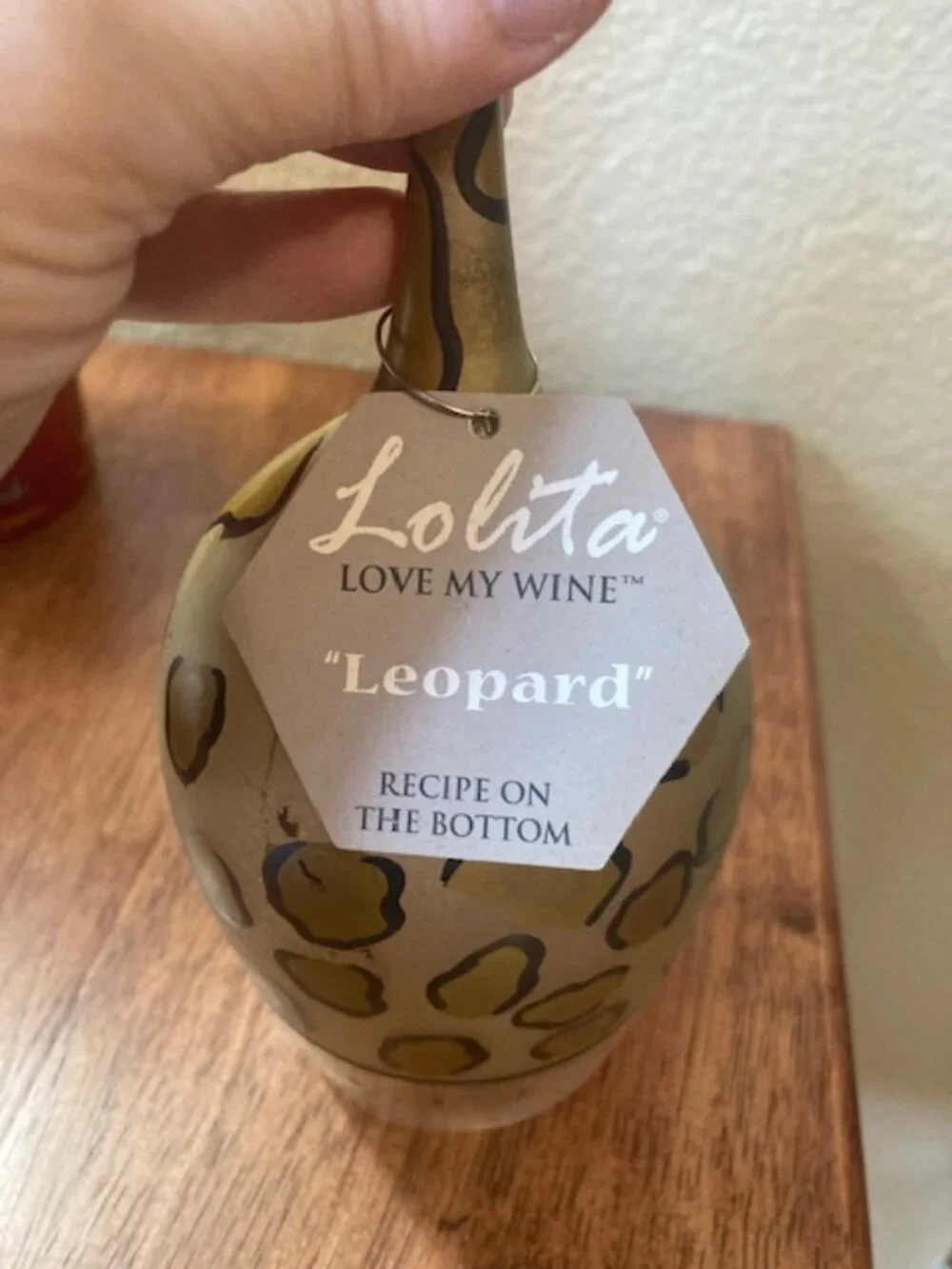 🐆 Brand New Lolita “Leopard” Hand-Painted Wine Glass 🐆